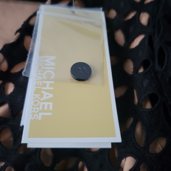 Michael Kors NWT Eyelet cotton dress size 0. - Picture 8 of 16